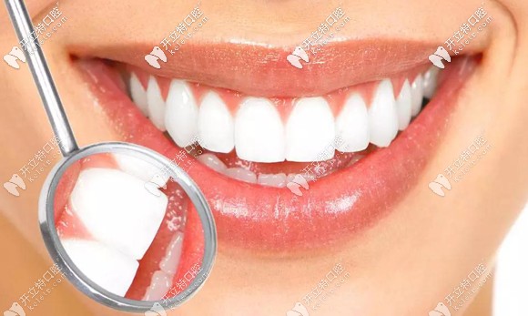 尹穎醫(yī)生擅長(zhǎng)牙齒正畸牙齒修復(fù)等技術(shù)